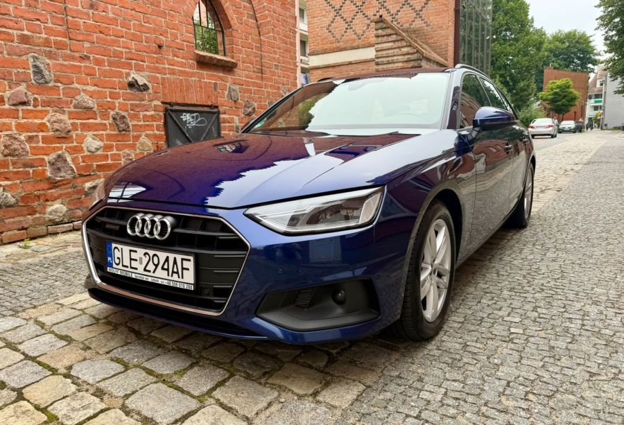 Audi A4 Avant B9