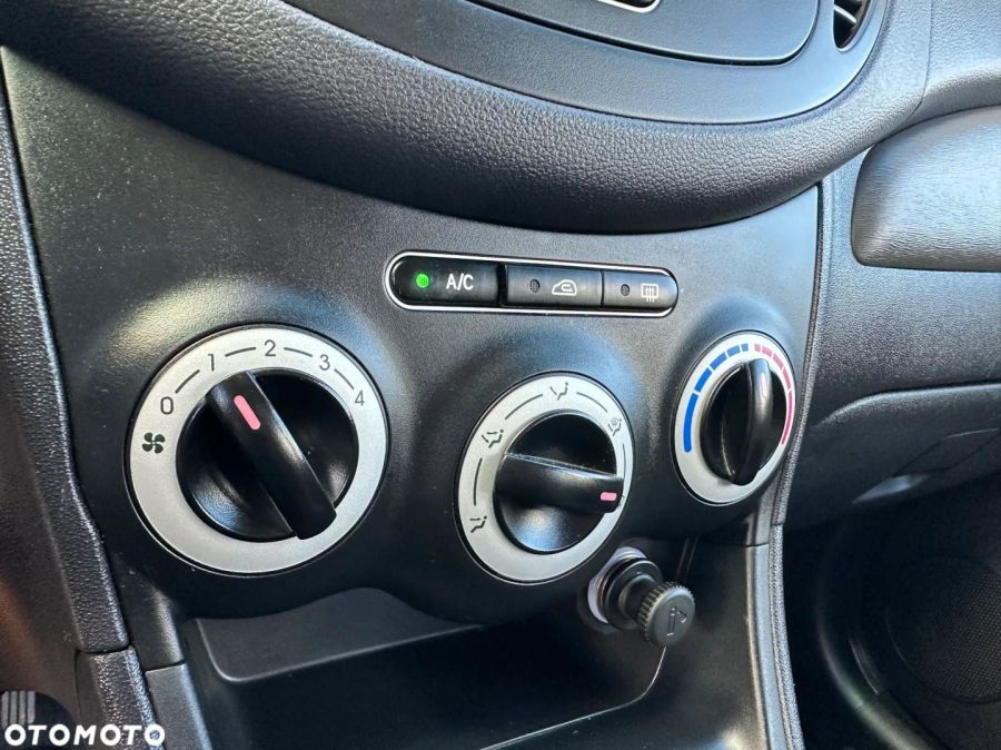 Hyundai i10 1.2b, nowe opony wielosez., klimatyzacja mrozi: zdjecie 99483605