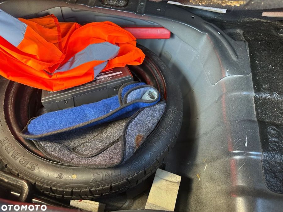 Hyundai i10 1.2b, nowe opony wielosez., klimatyzacja mrozi: zdjecie 99483613