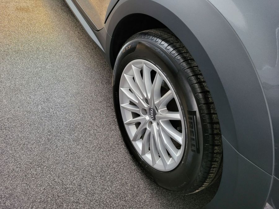 Felgi Audi OEM Multi Spoke R17 et29  + pirelli gratis