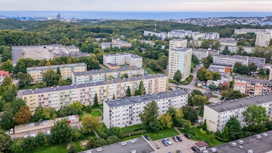 2 pokoje pod lasem do remontu - Gdynia Witomino