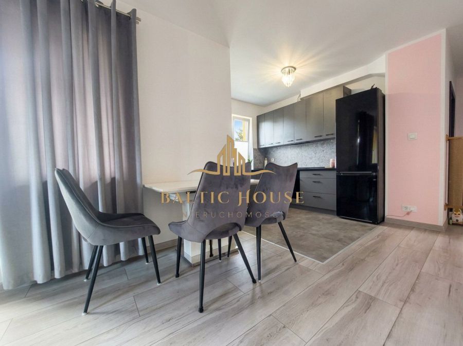 Garaż 3 Pokoje Balkon Po Remoncie Zieleń