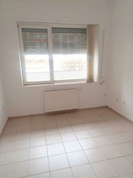 Lokal użytkowy 15 m&sup2; na parterze | ul. Benisławskiego, Gdynia | Witry