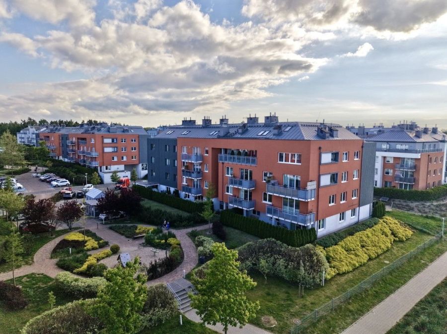 100 m&sup2; rodzinnej przestrzeni z tarasem- Wiczlino