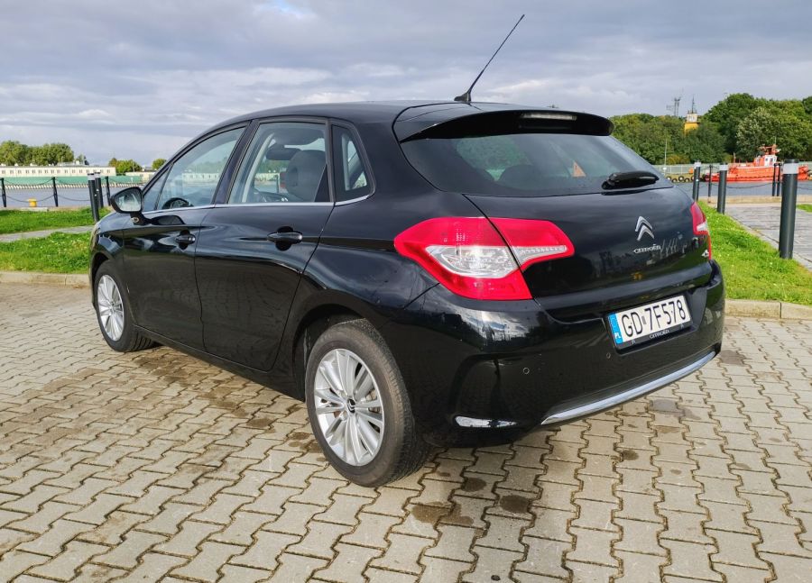 Sprzedam Citroena C4 1,6 VTI 120 km.: zdjecie 99501965