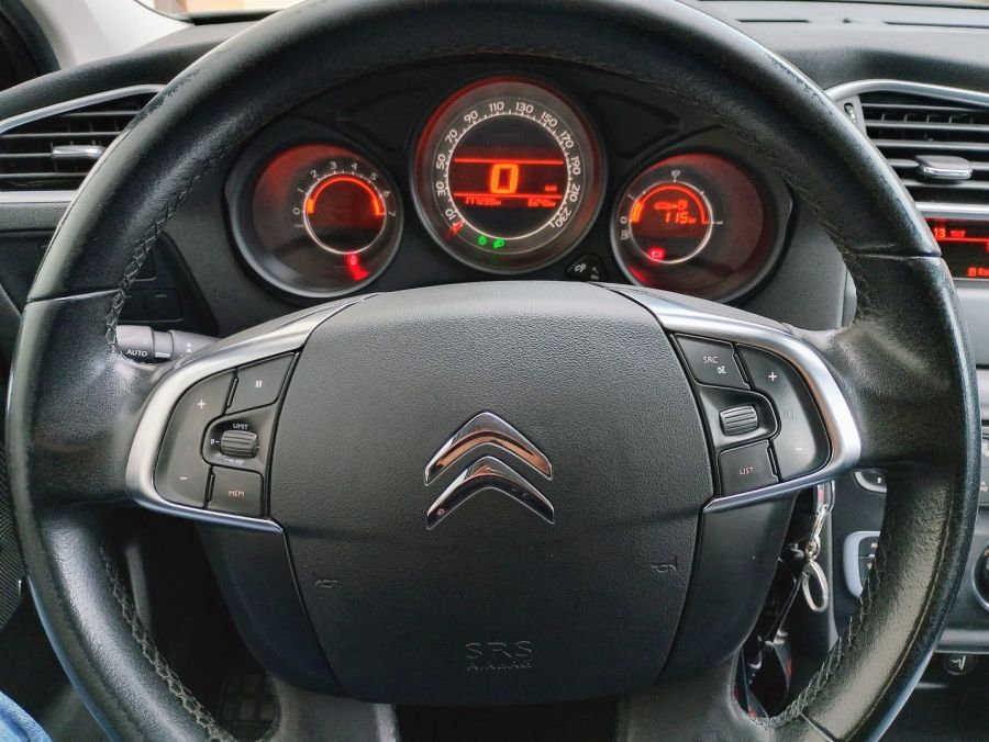 Sprzedam Citroena C4 1,6 VTI 120 km.: zdjecie 99501968