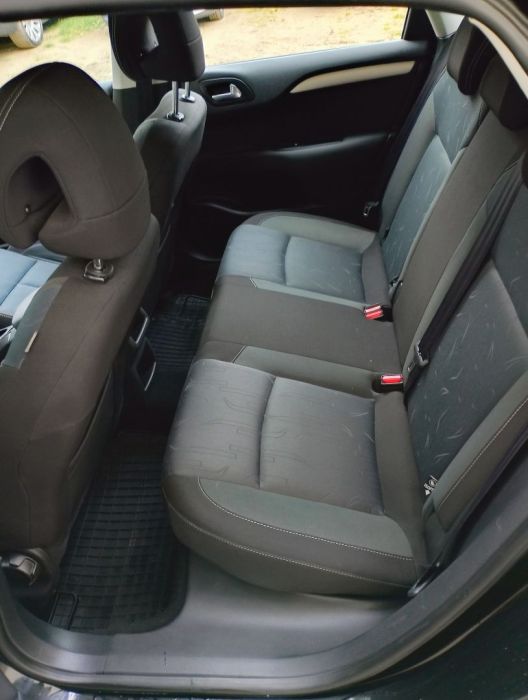 Sprzedam Citroena C4 1,6 VTI 120 km.: zdjecie 99501972