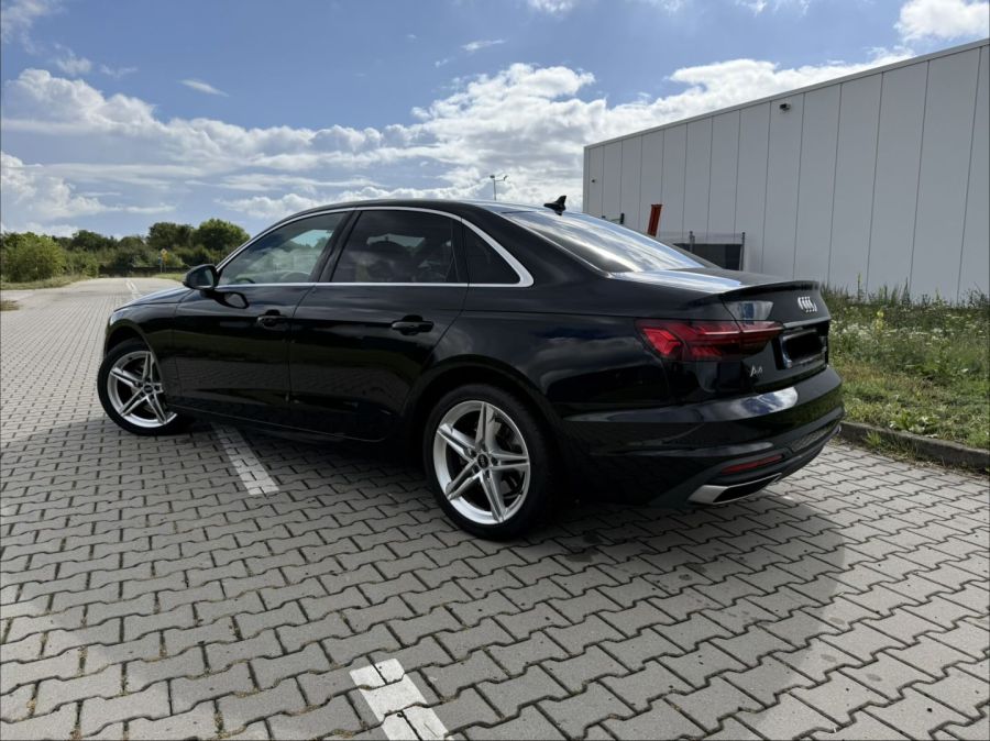 Audi A4 35 TFSI 150 KM S tronic|2023|Gwarancja: zdjecie 99504951