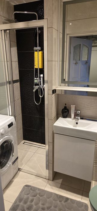 Wynajmę dużą kawalerkę w Gdyni Redłowie: zdjecie 99505672