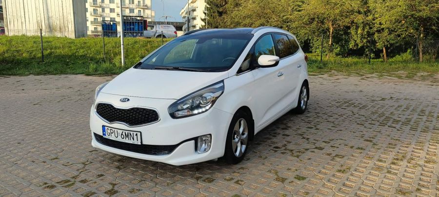 Kia Carens