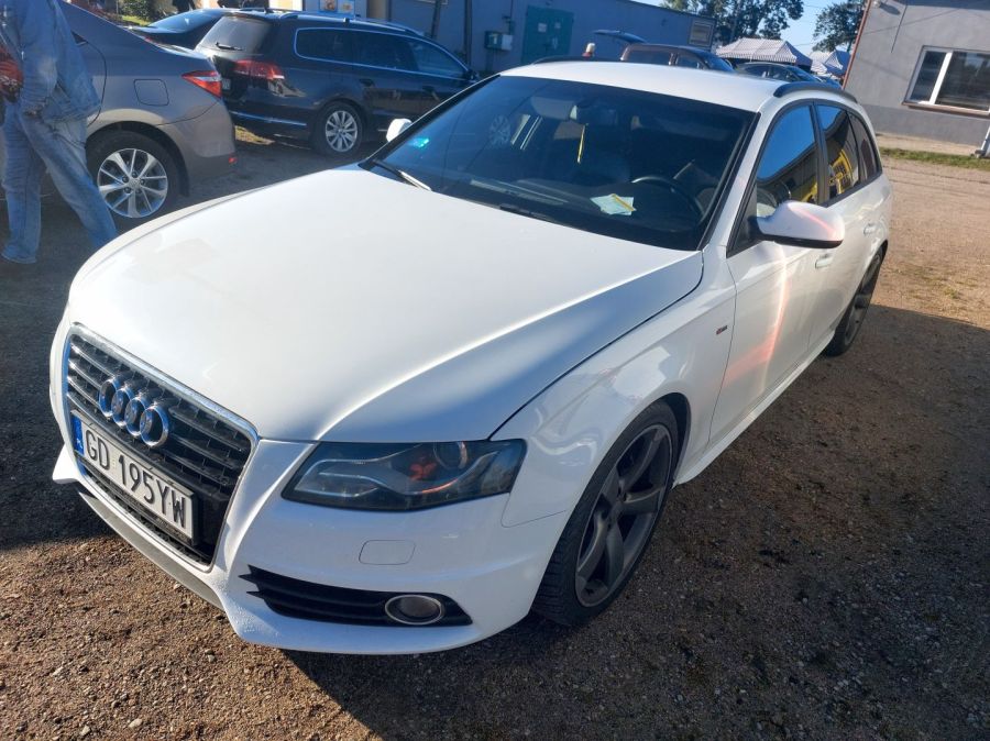 Audi A4 B8