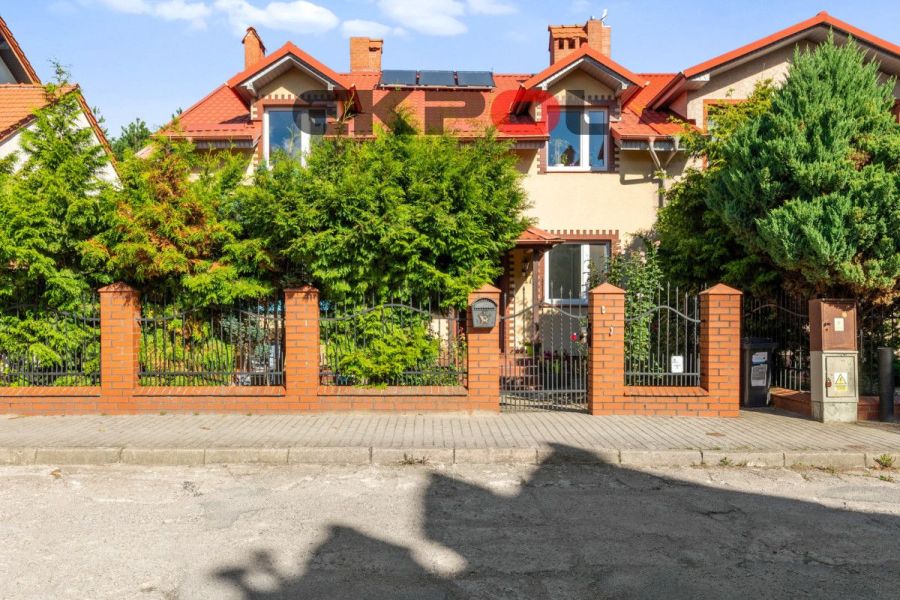 2 niezależne poziomy ogród przy lesie Gdynia: zdjecie 99511681