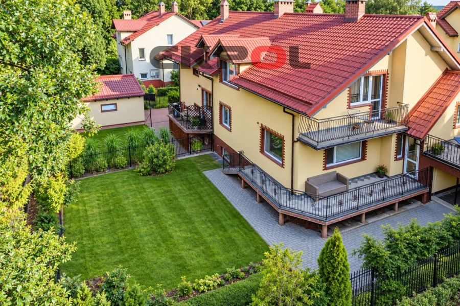 2 niezależne poziomy ogród przy lesie Gdynia: zdjecie 99517525