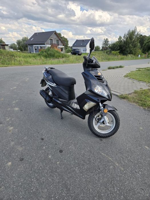 Skuter 125cm rok 2008 yiying przebieg 4300km techn: zdjecie 99512712