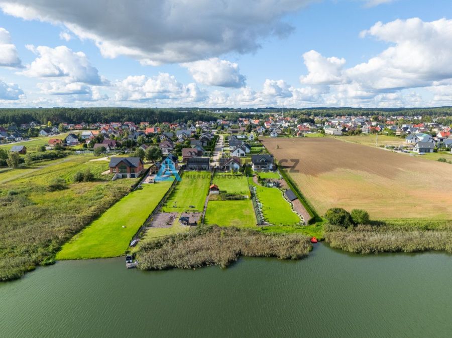 Piękny dom z własną linią brzegową: zdjecie 99517945