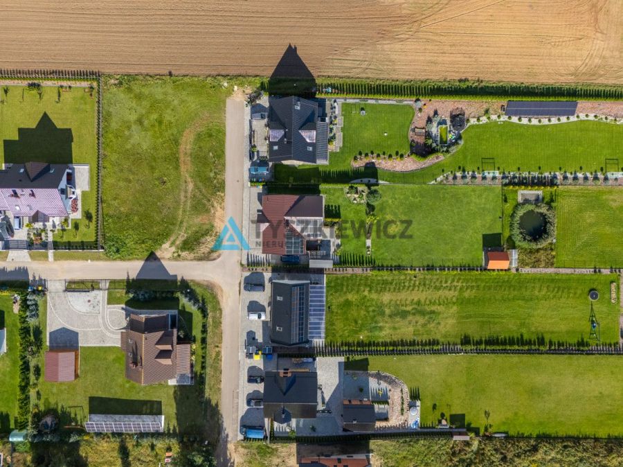 Piękny dom z własną linią brzegową: zdjecie 99517949