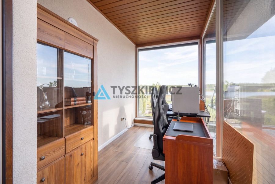 Piękny dom z własną linią brzegową: zdjecie 99517942