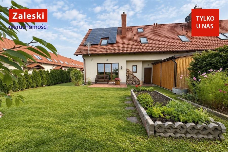 dom z fotowoltaiką, kominek, Banino ul.Goździkowa