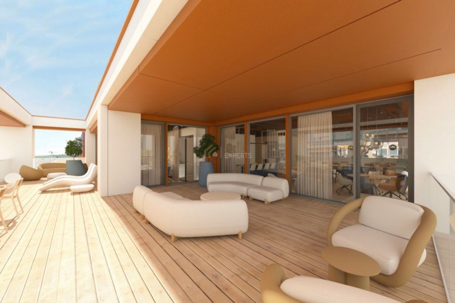 Biurko w coworkingu,  Waterfront z widokiem na mor: zdjecie 99542622