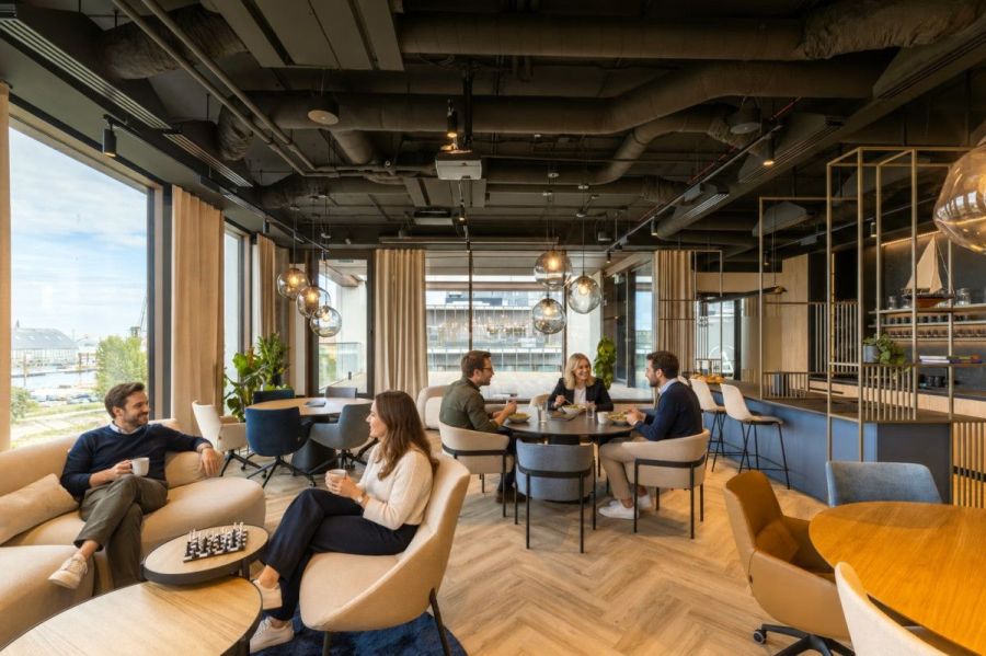 Biurko w coworkingu,  Waterfront z widokiem na mor: zdjecie 99542616