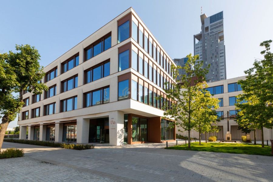 Biurko w coworkingu,  Waterfront z widokiem na mor: zdjecie 99542621