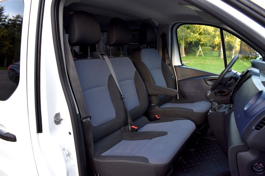 Opel Vivaro L1H1: zdjecie 99527229