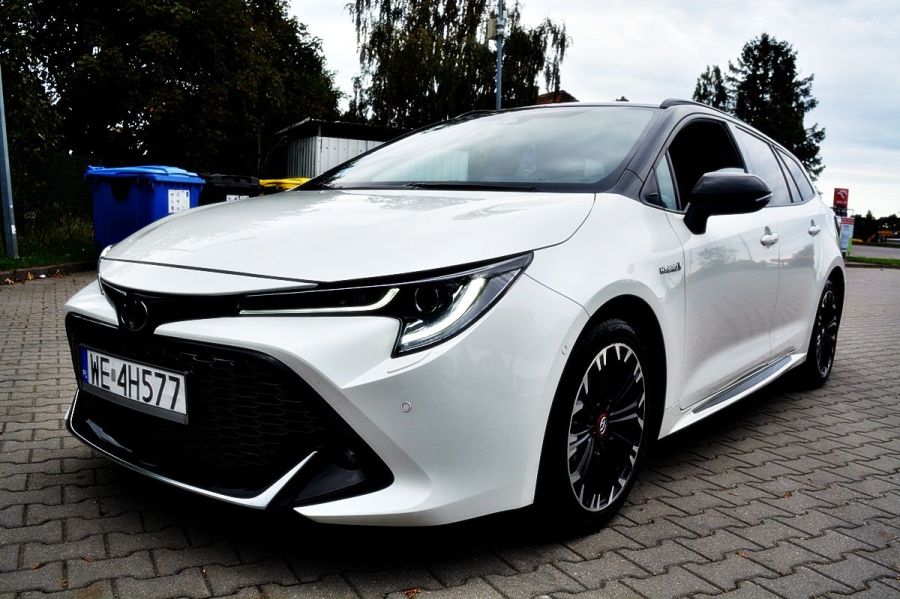 Toyota Corolla 2.0 Hybrid GR Sport: zdjecie 99532762