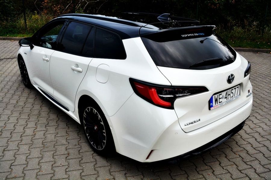 Toyota Corolla 2.0 Hybrid GR Sport: zdjecie 99532769