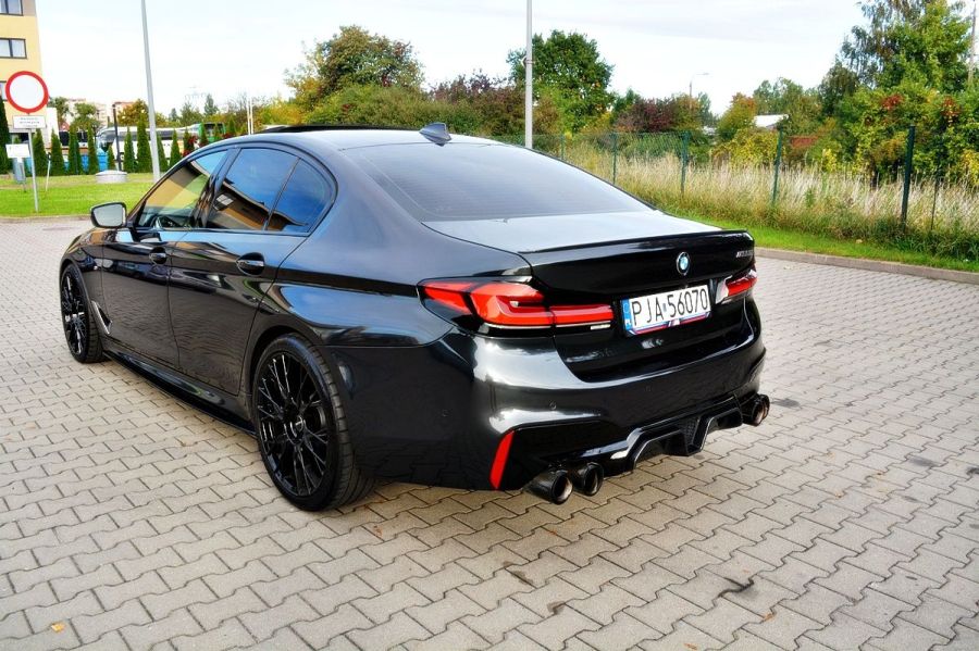BMW Seria 5 M550i xDrive sport: zdjecie 99532845