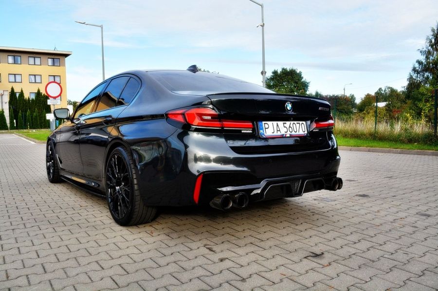 BMW Seria 5 M550i xDrive sport: zdjecie 99532846