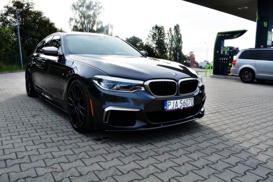 BMW Seria 5 M550i xDrive sport: zdjecie 99532851