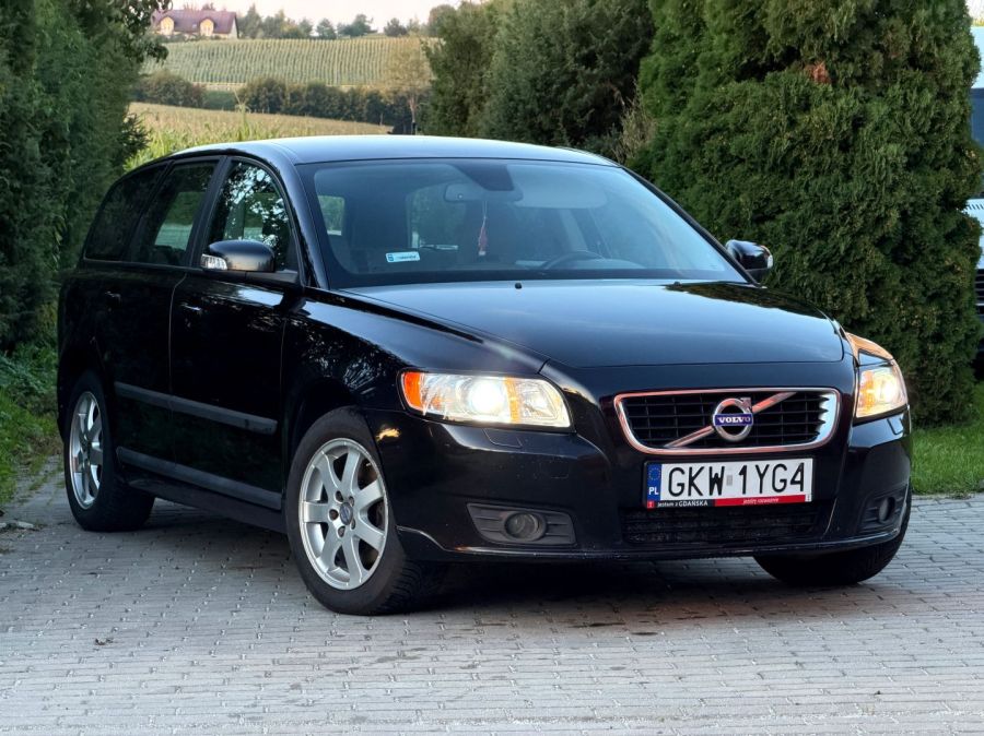 Volvo V50