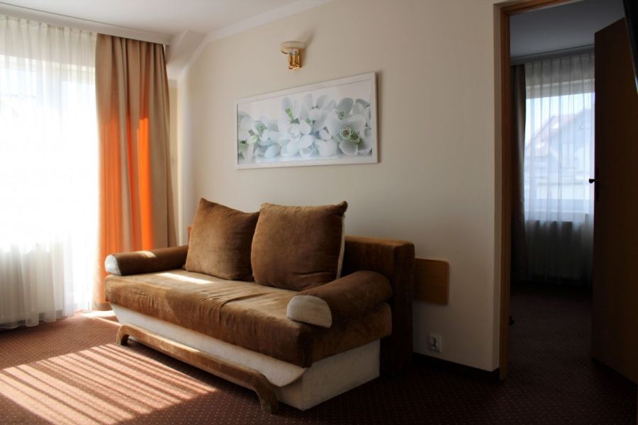 Hotel z restauracją Łeba Centrum: zdjecie 99537212