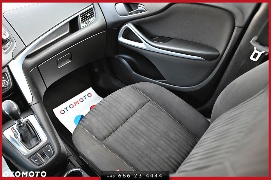 Opel Zafira Tourer 2.0 CDTI Automatik Active: zdjecie 99543290