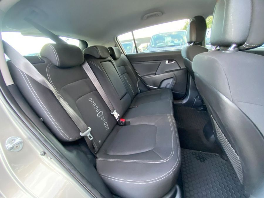 Kia Sportage 1.7 Crdi bez dwu masy ledy bi xenon wersja xl klimattonik serwis gwara: zdjecie 99545473