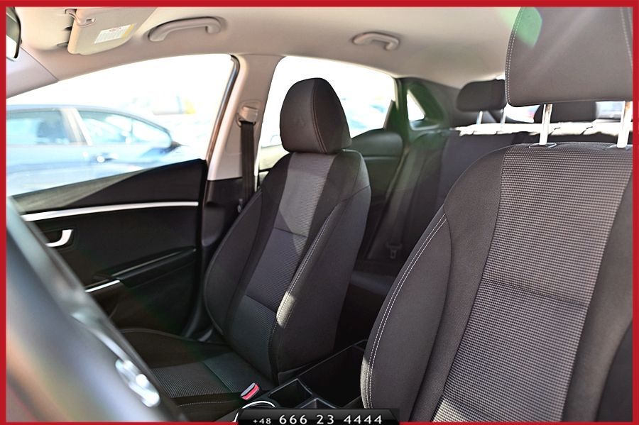 1.4i 101km Comfort plus Ledy Klima Alu Pdc Serwis Bezywpadkowy: zdjecie 99552573