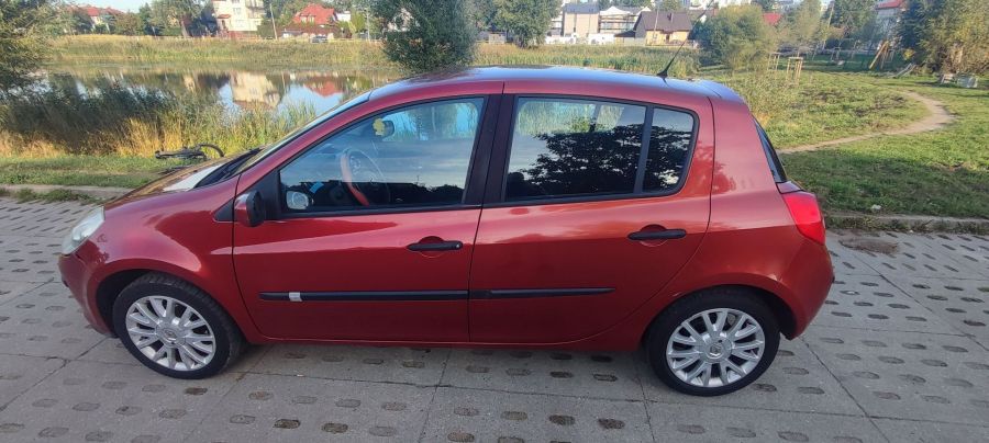 Renault Clio III 1.4 16V benzyna: zdjecie 99554473