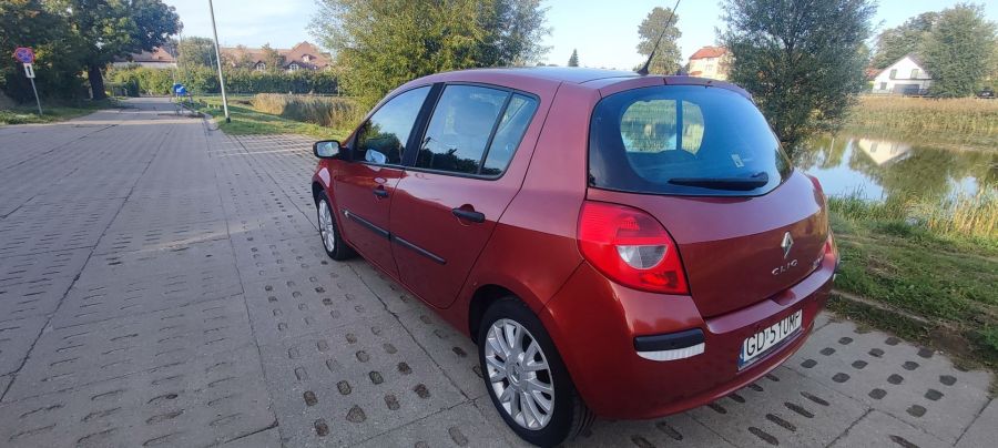 Renault Clio III 1.4 16V benzyna: zdjecie 99554474