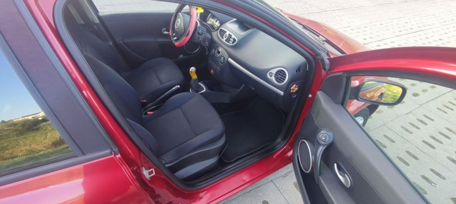 Renault Clio III 1.4 16V benzyna: zdjecie 99554483