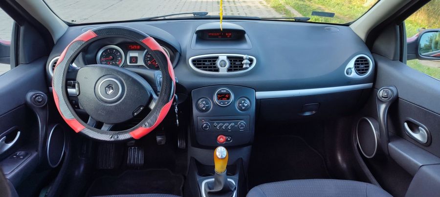 Renault Clio III 1.4 16V benzyna: zdjecie 99554485