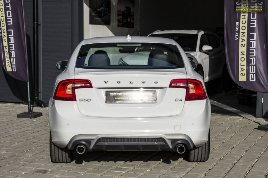 Volvo S60 D4 / R-design / Ledy / Virtual / Xenon / Navi / Gwarancja na Rok: zdjecie 99556724