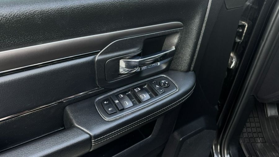 Dodge RAM 5.7HEMI Ram Box Kam cofania Wentyle Alpine Grzana kierownica Fv 23%: zdjecie 99559138