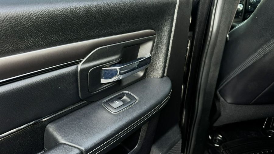Dodge RAM 5.7HEMI Ram Box Kam cofania Wentyle Alpine Grzana kierownica Fv 23%: zdjecie 99559147