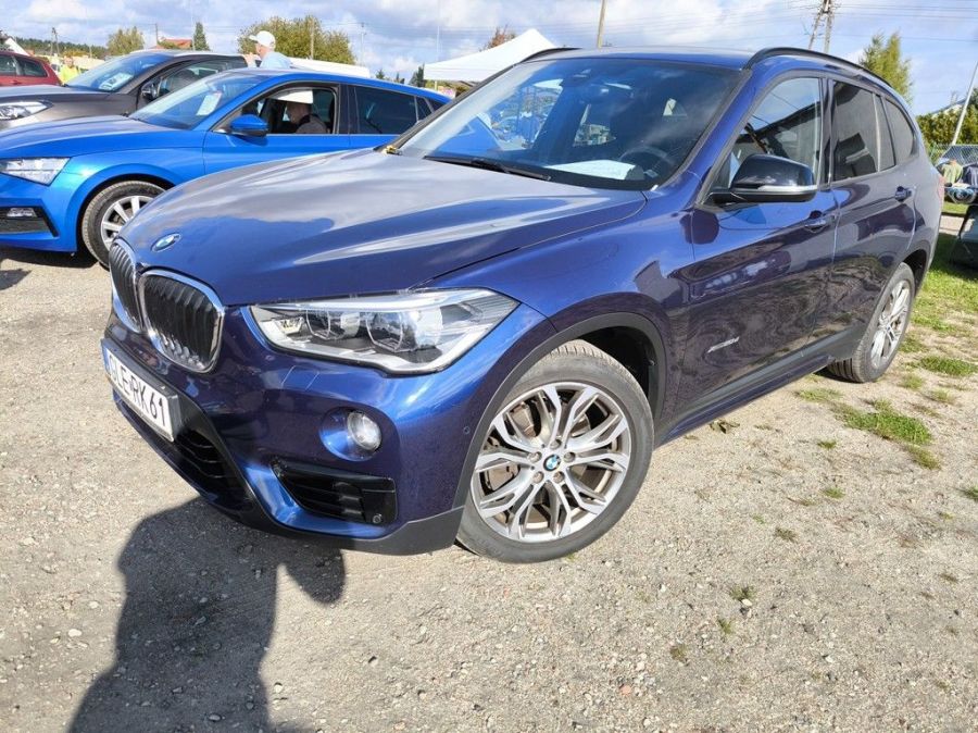 BMW X1