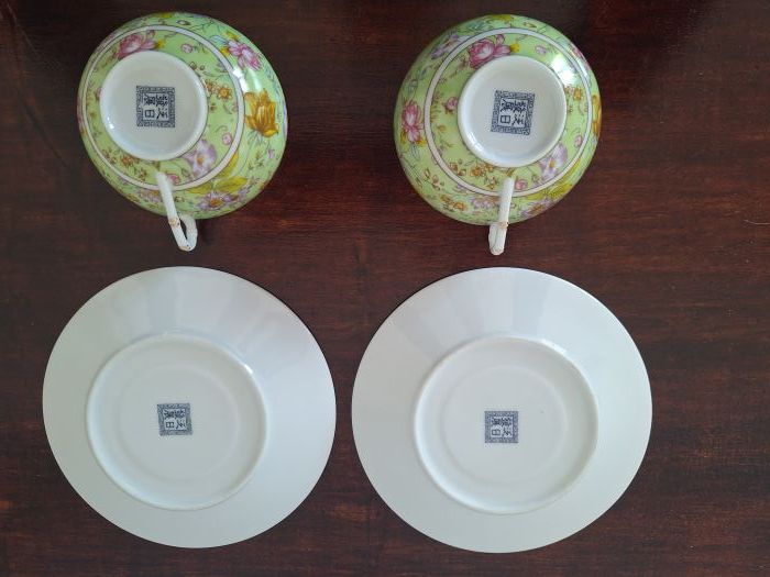 Elegancki komplet 2 filiżanek ze spodeczkami zielona porcelana: zdjecie 99562766