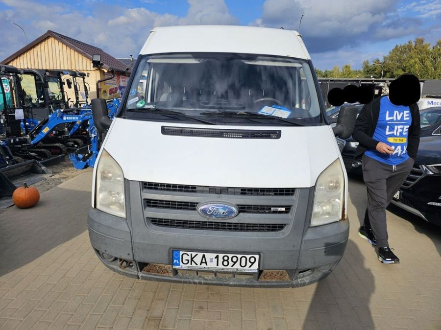 Ford Transit 2007r/2.4diesel/101KM/3osobowy/paka/hak/dostawczak/okazja: zdjecie 99565252