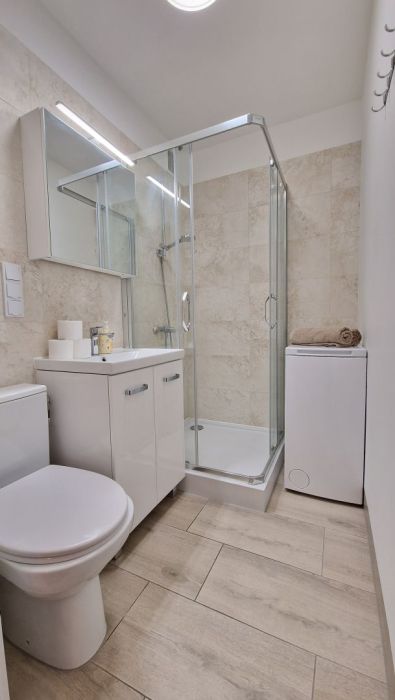Duża kawalerka z balkonem, słoneczne, 300m plaża, do 31 maja: zdjecie 99565353