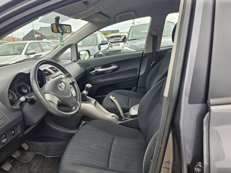 Toyota Auris 2008r/1.6benzyn/124KM/ładny stan/okazja/hak/doinwestowany: zdjecie 99567033