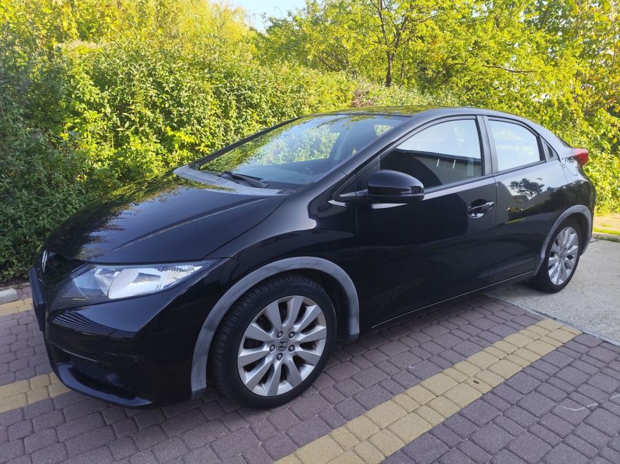 Honda Civic 1.8 i-VTEC Sport (gen. IX): zdjecie 99570056
