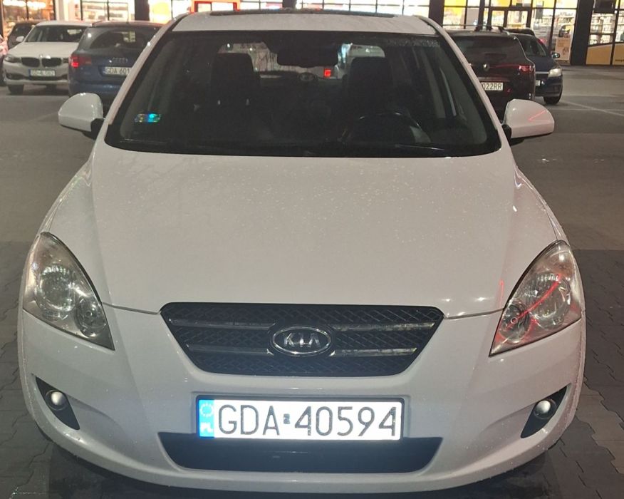 Kia cee'd biały hatchback: zdjecie 99578204